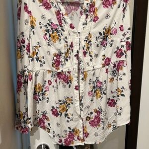 Floral long sleeve blouse